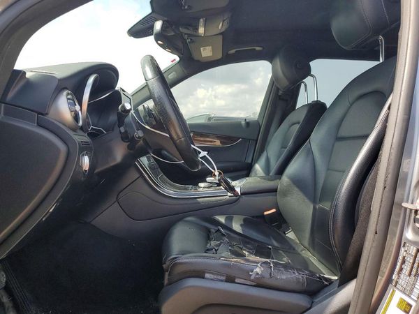 2017 MERCEDES-BENZ GLC GLC300