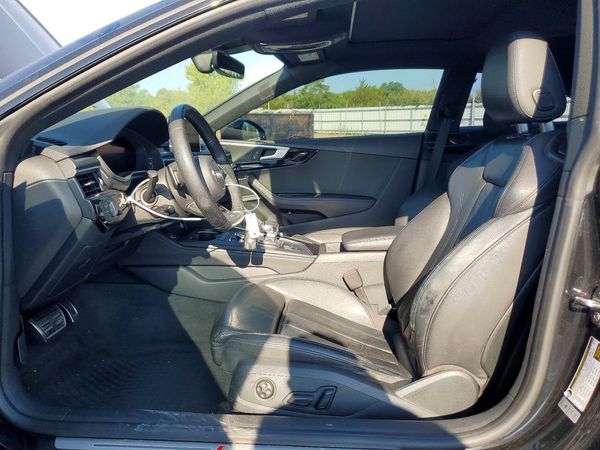 2019 AUDI A5 quattro Premium Plus
