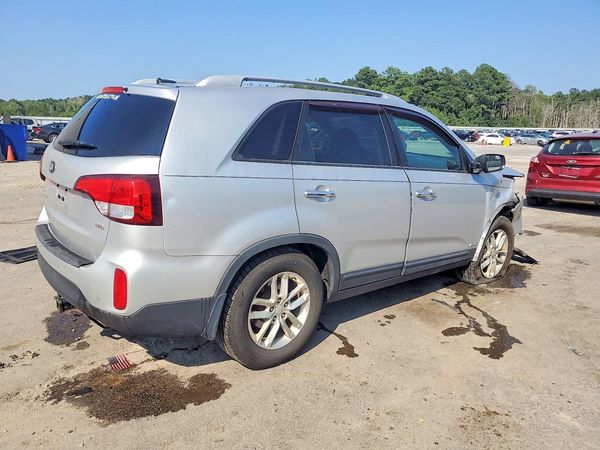 2015 KIA SORENTO GL