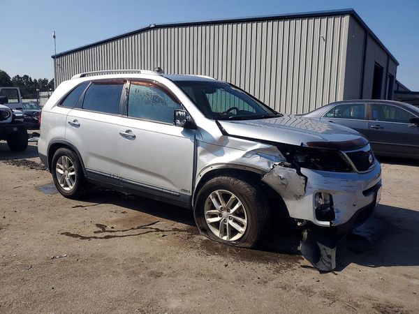 2015 KIA SORENTO GL