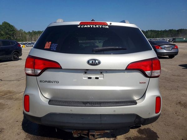2015 KIA SORENTO GL