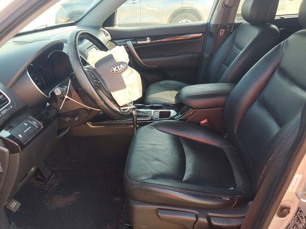 2015 KIA SORENTO GL