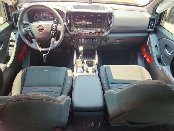 2025 NISSAN FRONTIER