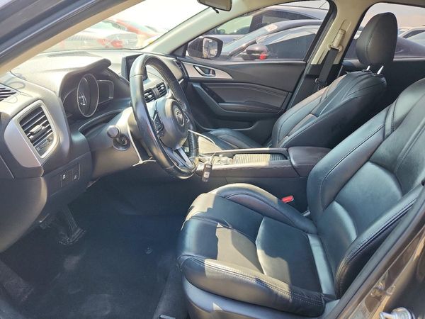 2018 MAZDA 3