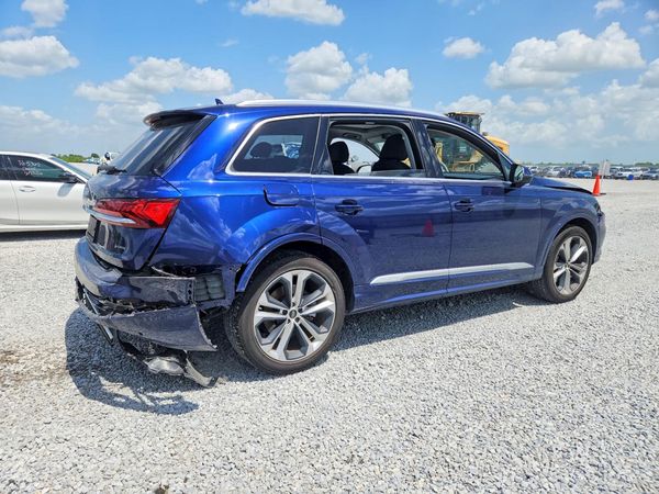 2023 AUDI Q7