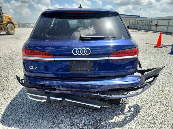 2023 AUDI Q7
