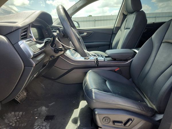 2023 AUDI Q7