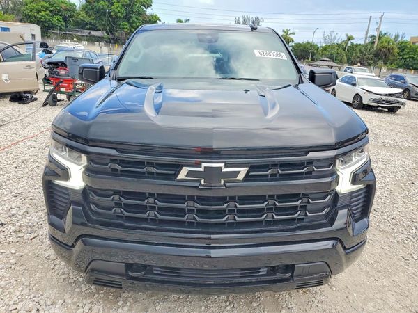 2024 CHEVROLET SILVERADO RST
