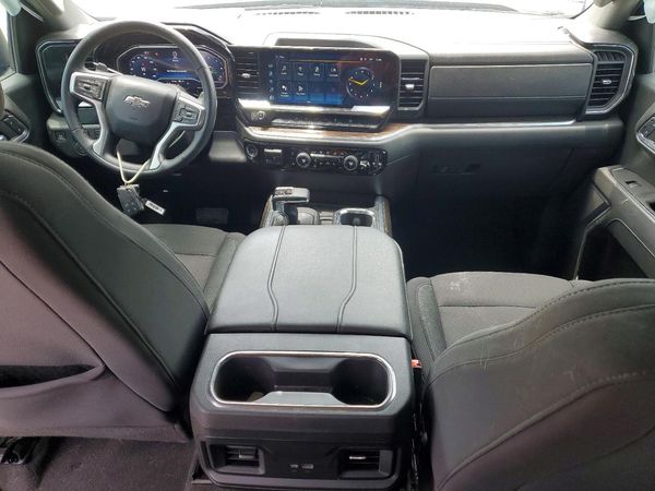 2024 CHEVROLET SILVERADO RST