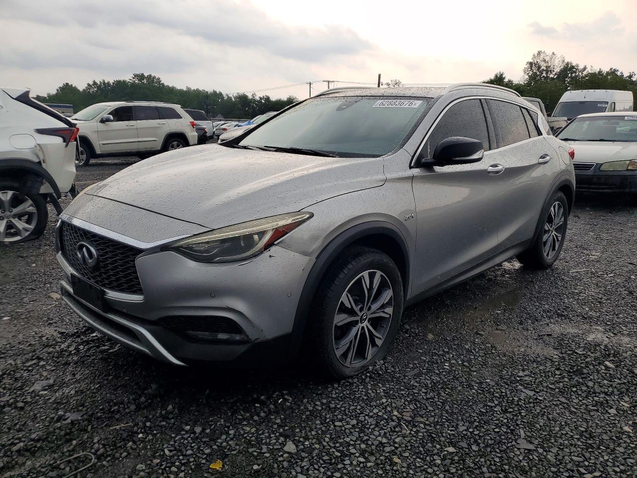 2017 INFINITI QX30