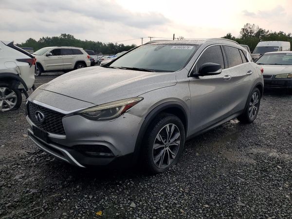 2017 INFINITI QX30