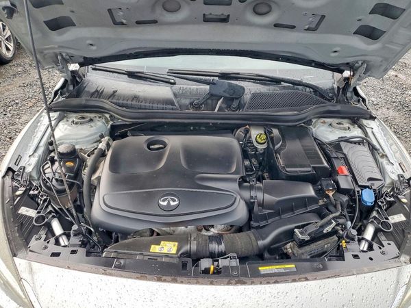 2017 INFINITI QX30