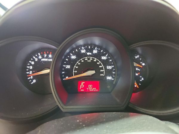 2016 KIA RIO LX A/T