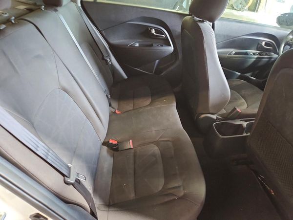 2016 KIA RIO LX A/T