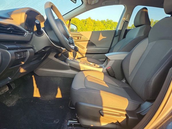 2025 SUBARU CROSSTREK Base