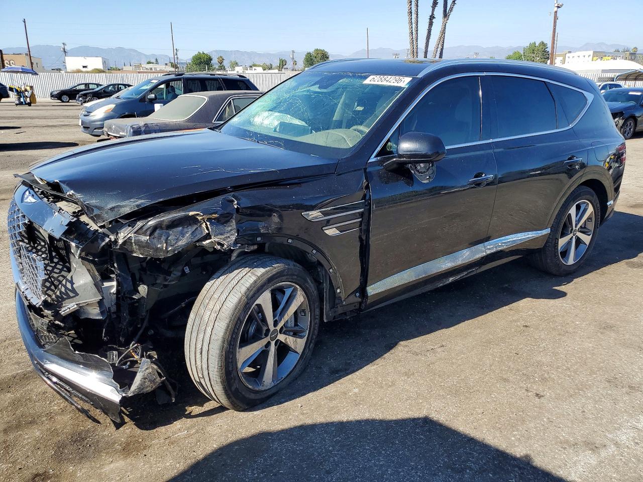 2024 GENESIS GV80 — Front 3/4