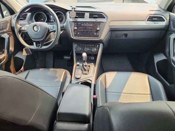 2021 VOLKSWAGEN TIGUAN