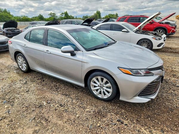 2018 TOYOTA CAMRY L/LE/SE/XLE