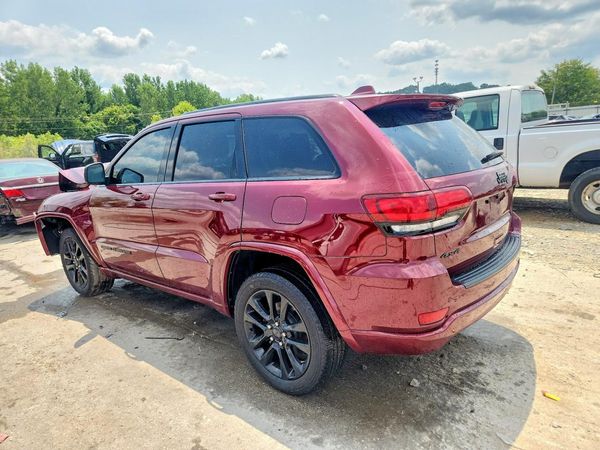 2020 JEEP GRAND CHEROKEE Laredo