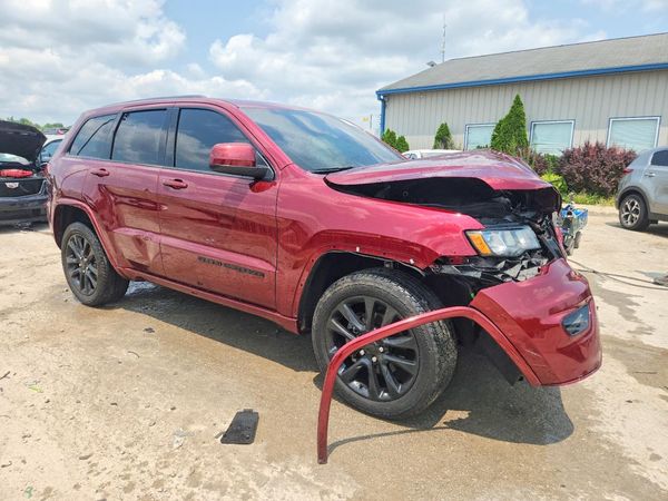 2020 JEEP GRAND CHEROKEE Laredo