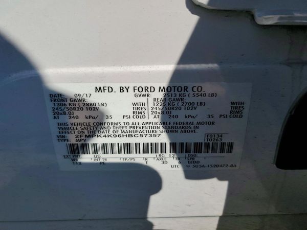 2017 FORD EDGE Titanium