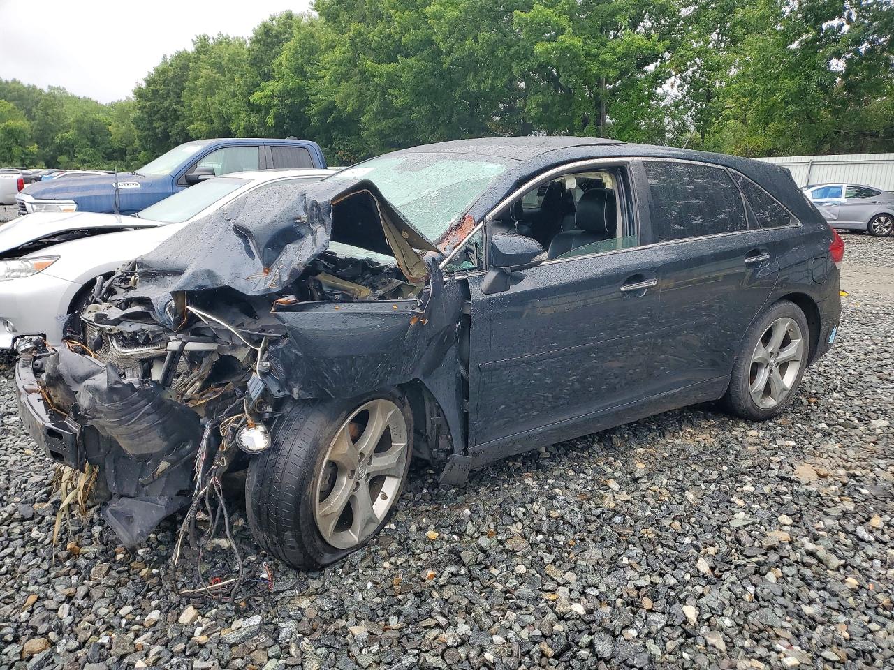 2015 TOYOTA VENZA XLE — Front 3/4