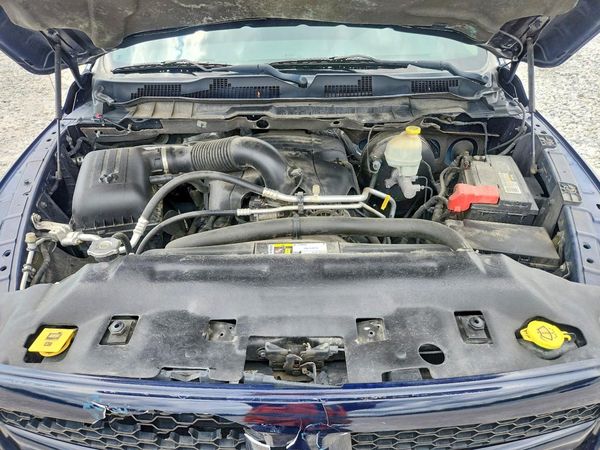 2015 RAM 1500 ST REG CAB 4X2