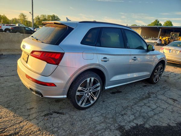 2019 AUDI SQ5 quattro Prestige