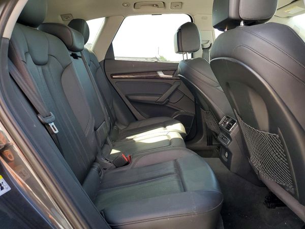 2018 AUDI Q5 quattro Premium Plus