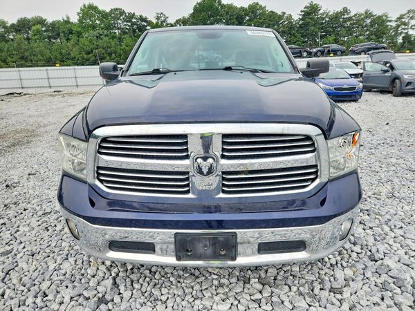 2013 RAM 1500 SLT