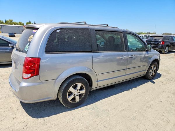 2013 DODGE GRAND CARAVAN SXT
