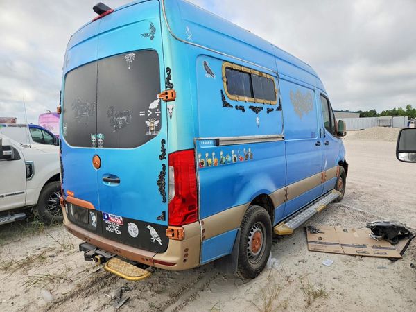 2020 MERCEDES-BENZ SPRINTER 907 (VS30)