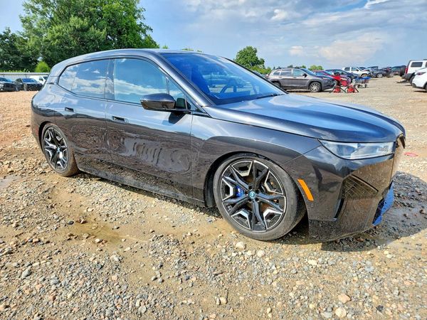 2024 BMW IX M60