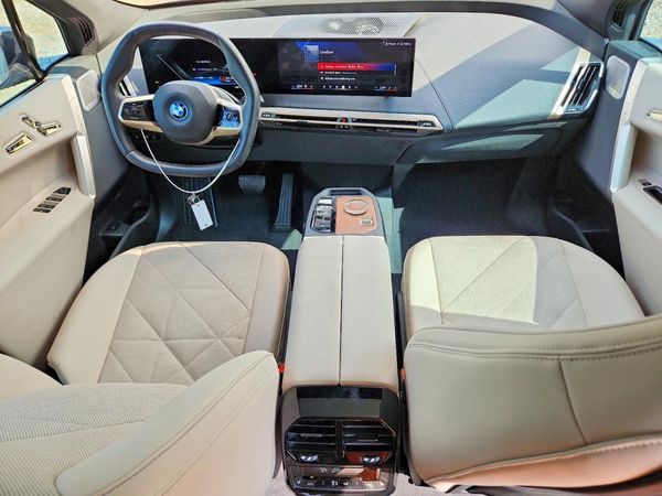 2024 BMW IX M60