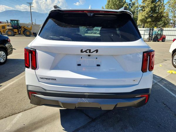 2025 KIA SORENTO