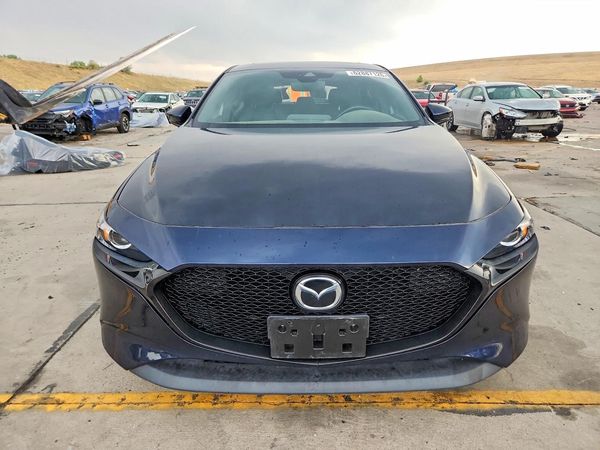 2021 MAZDA 3
