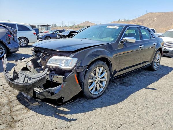 2020 CHRYSLER 300