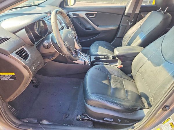 2013 HYUNDAI ELANTRA