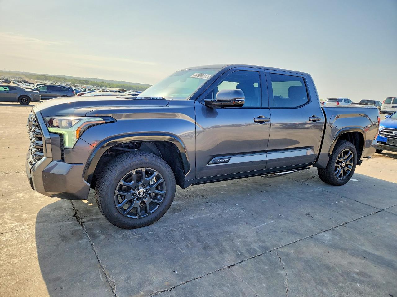 2024 TOYOTA TUNDRA Platinum