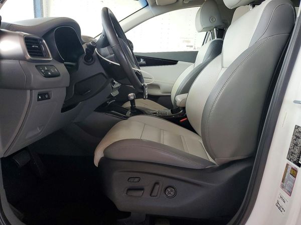2019 KIA SORENTO SX, SXL