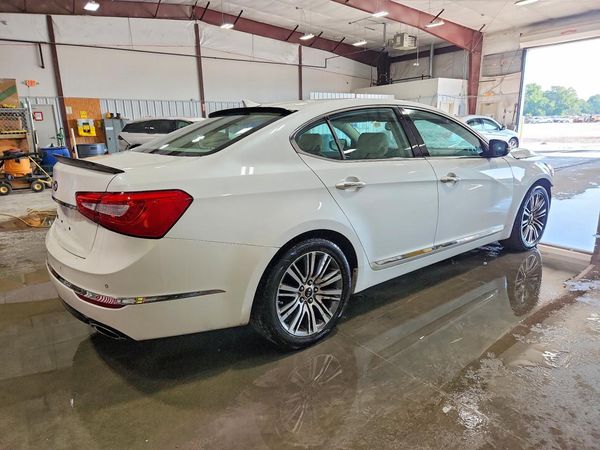 2015 KIA CADENZA