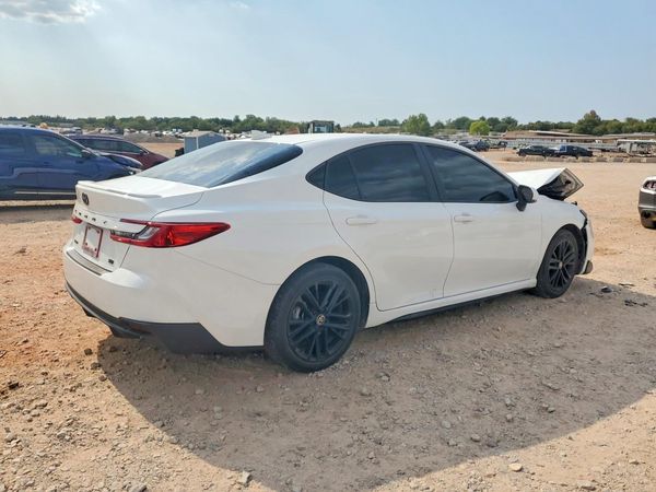 2025 TOYOTA CAMRY
