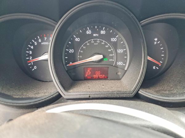 2013 KIA RIO LX