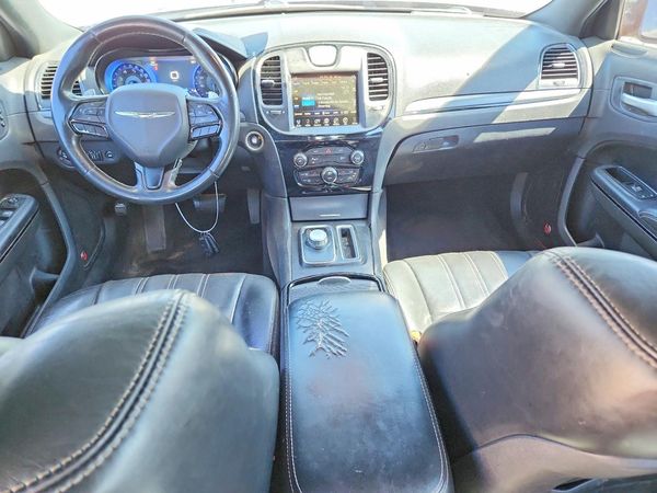 2015 CHRYSLER 300