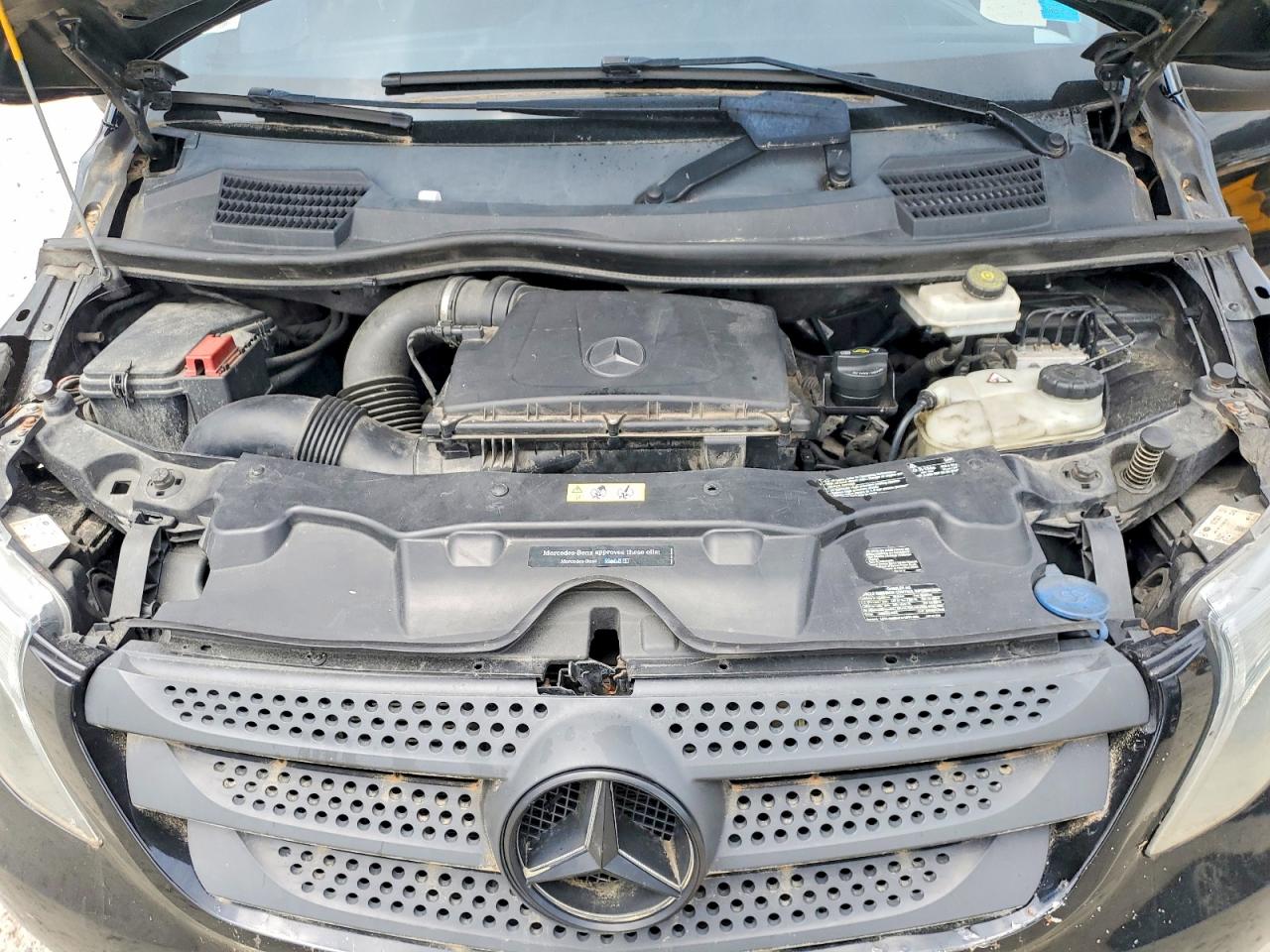 2018 MERCEDES-BENZ METRIS