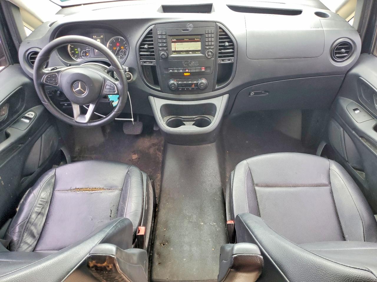 2018 MERCEDES-BENZ METRIS