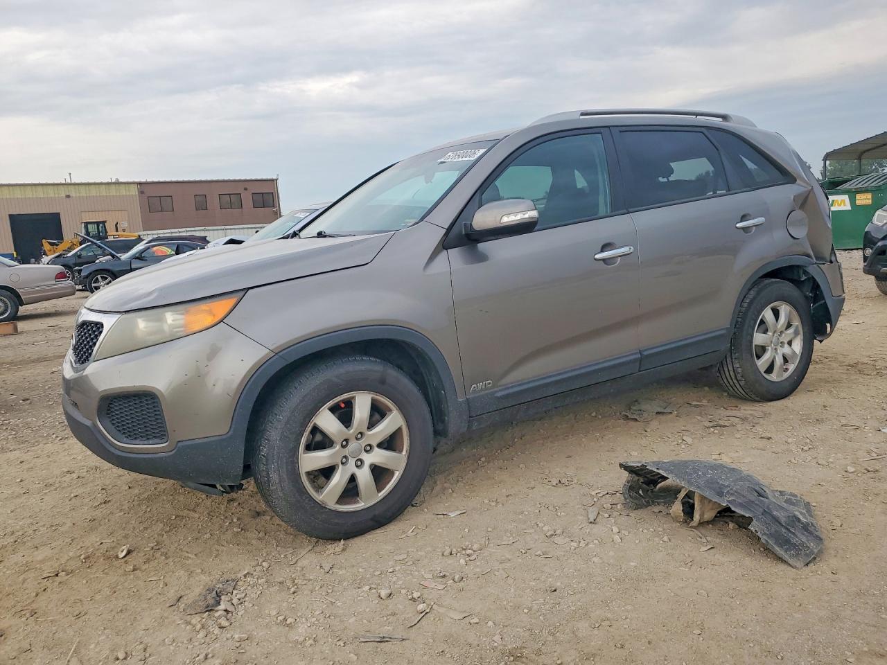 2013 KIA SORENTO Base / LX
