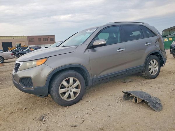 2013 KIA SORENTO Base / LX