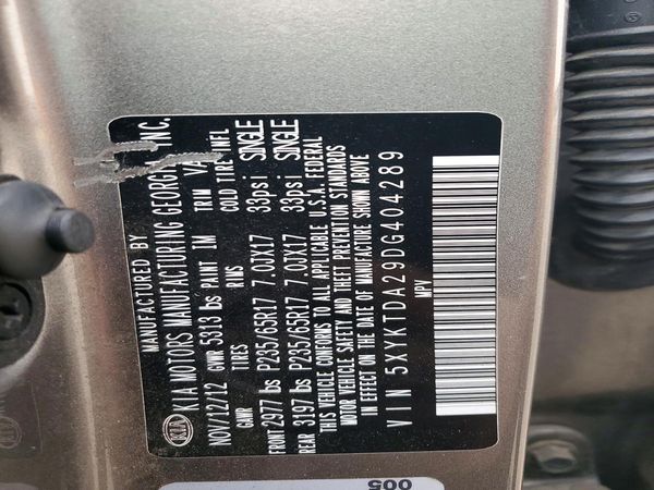 2013 KIA SORENTO Base / LX