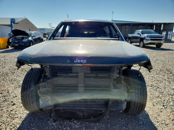 2021 JEEP GRAND CHEROKEE L LAREDO 4X4